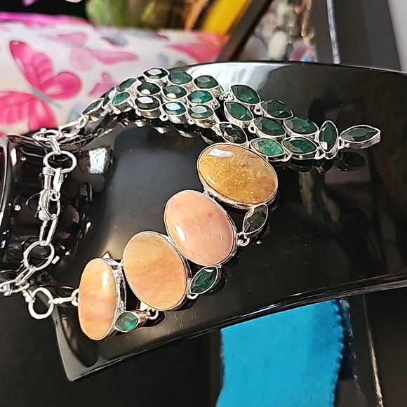 A unique 925 stamped,  poly chrome jasper and emerald necklace . - Picture 5 of 5